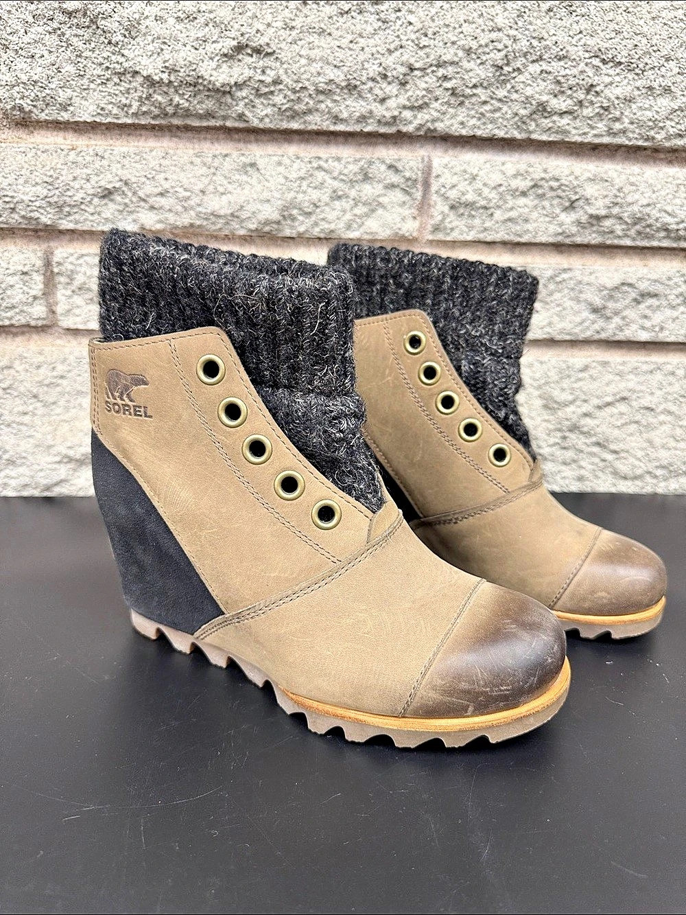 Sorel Joanie Sweater Wedge Ankle Winter Boots Brown & Black US 7